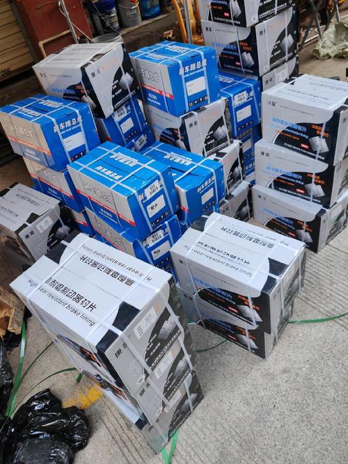 各種重汽汽車底盤配件批發零售